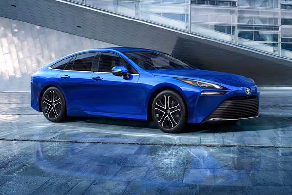2026 Toyota Mirai Side Profile