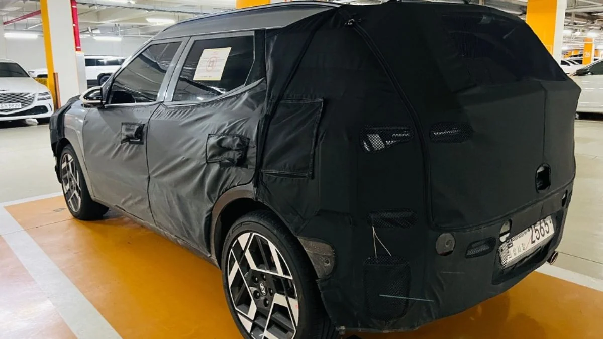 Hyundai Bayon Rear View