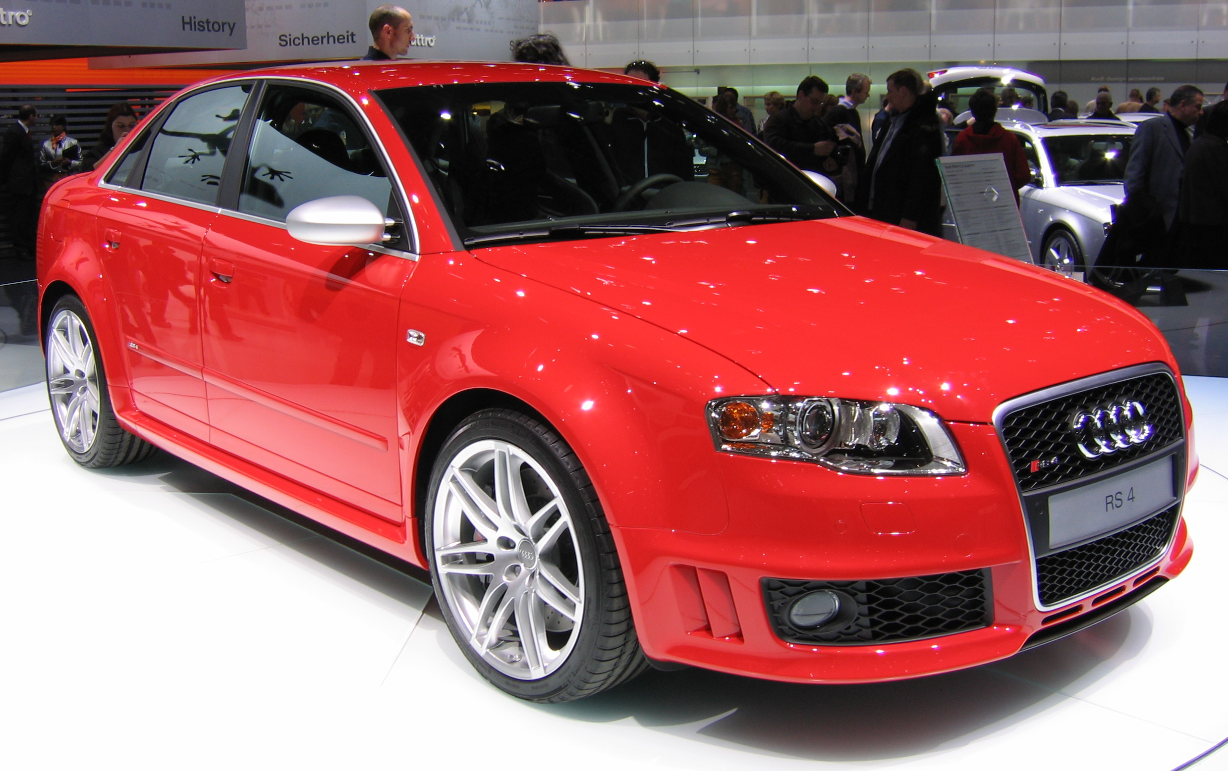 Audi RS4 B7 V8 Sedan