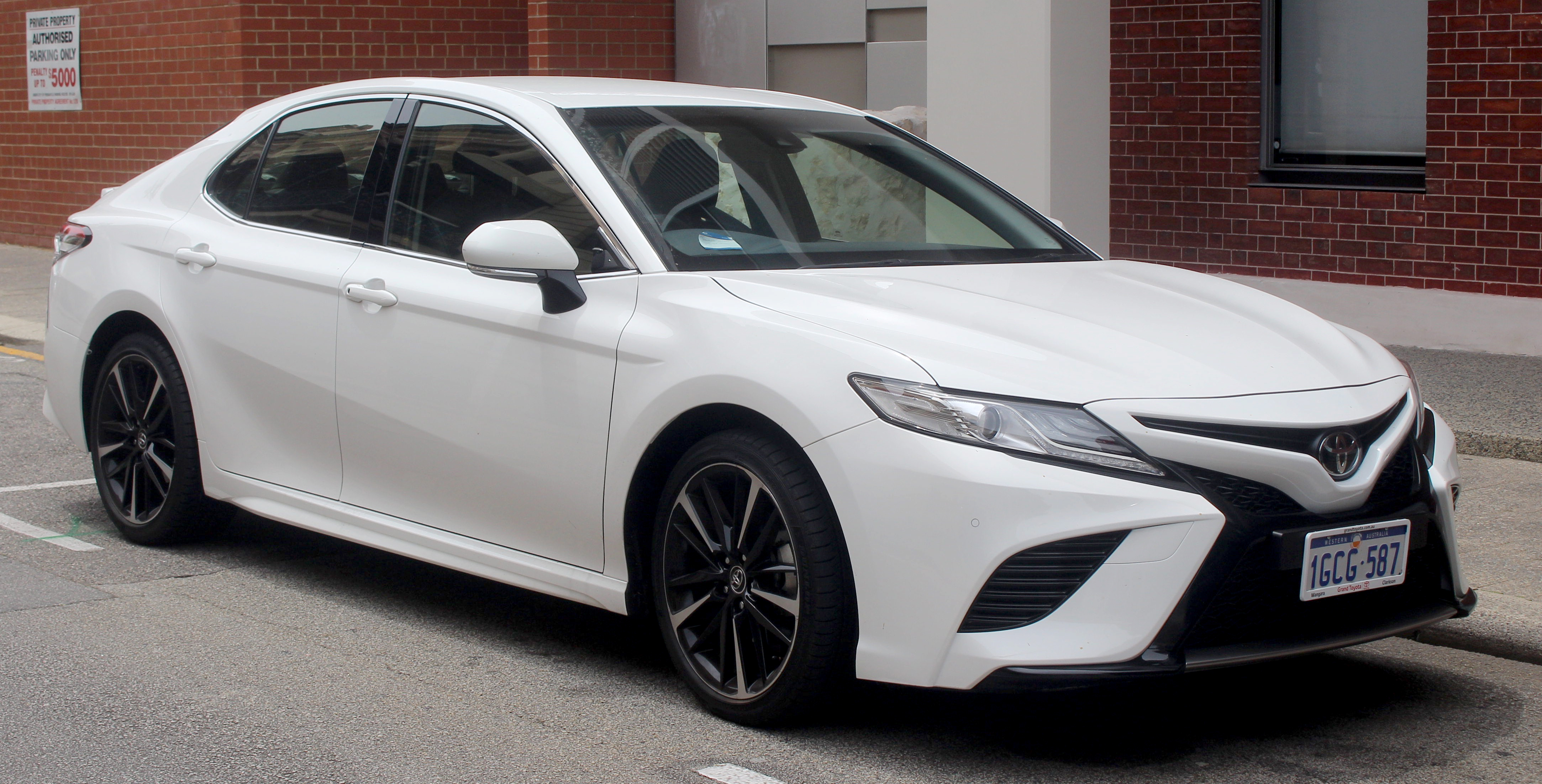 Toyota Camry İxrac Modeli