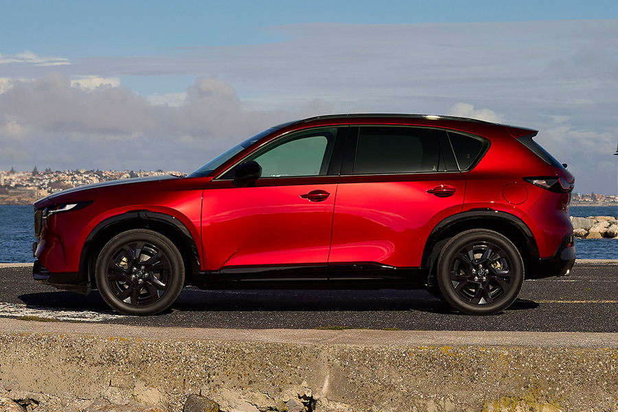 Mazda CX-5 Side Profile Design