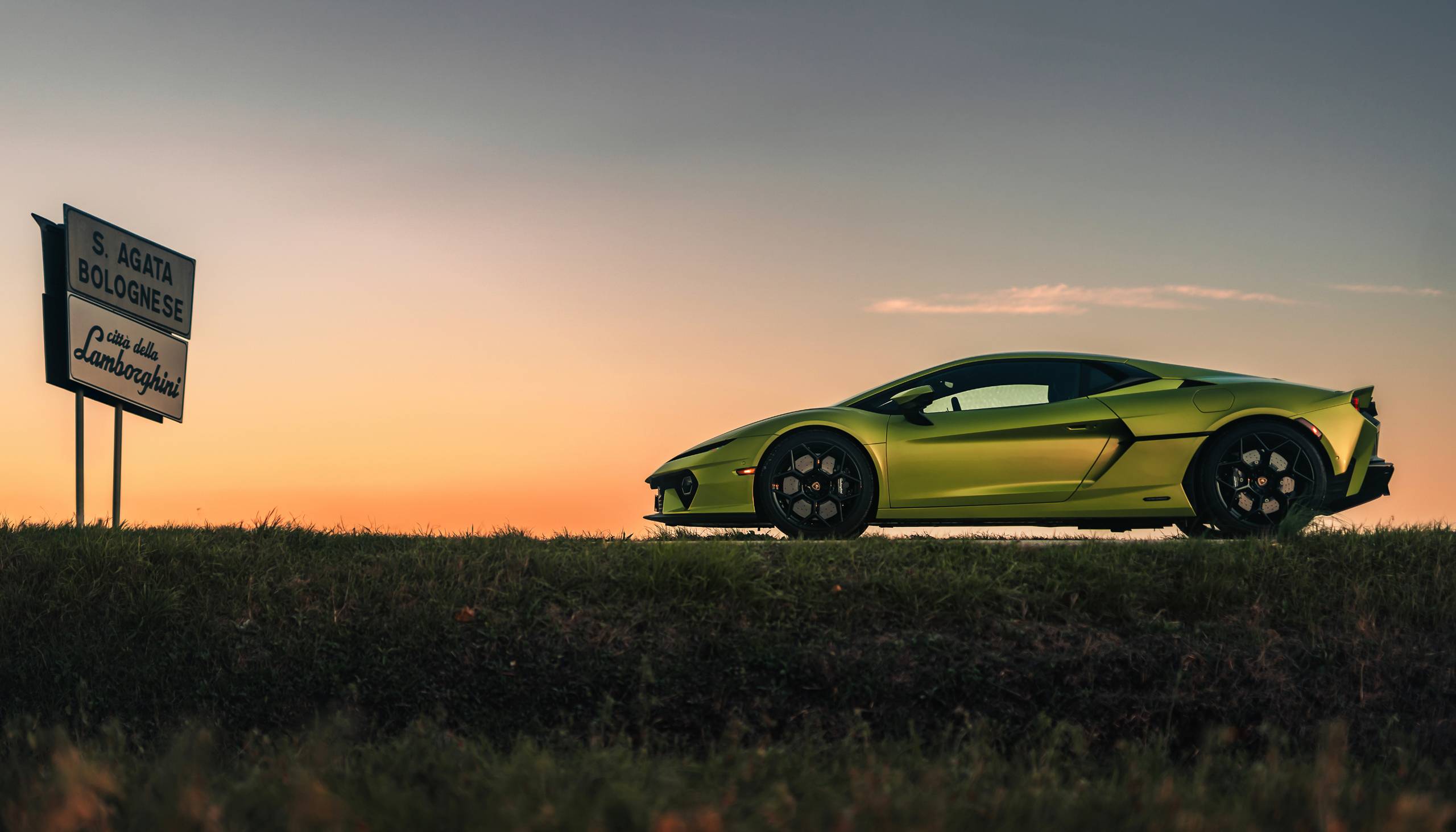 Lamborghini Temerario Daxili Kokpit