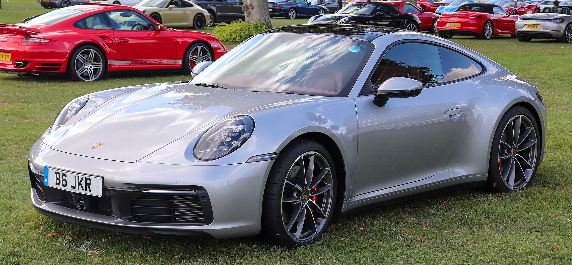 2026 Porsche 911 Ön Görünüş
