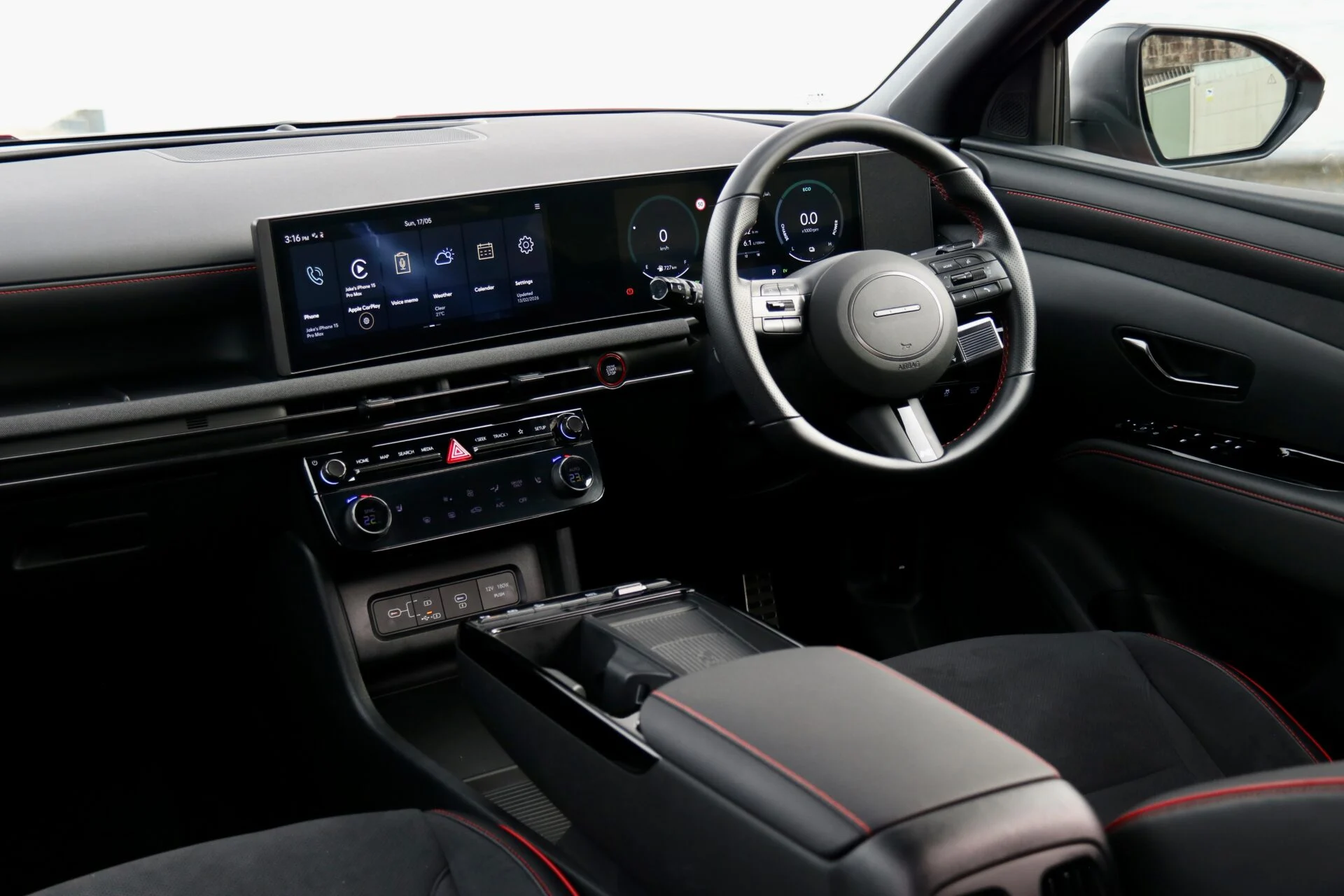Hyundai Tucson Interior and Safety Systems