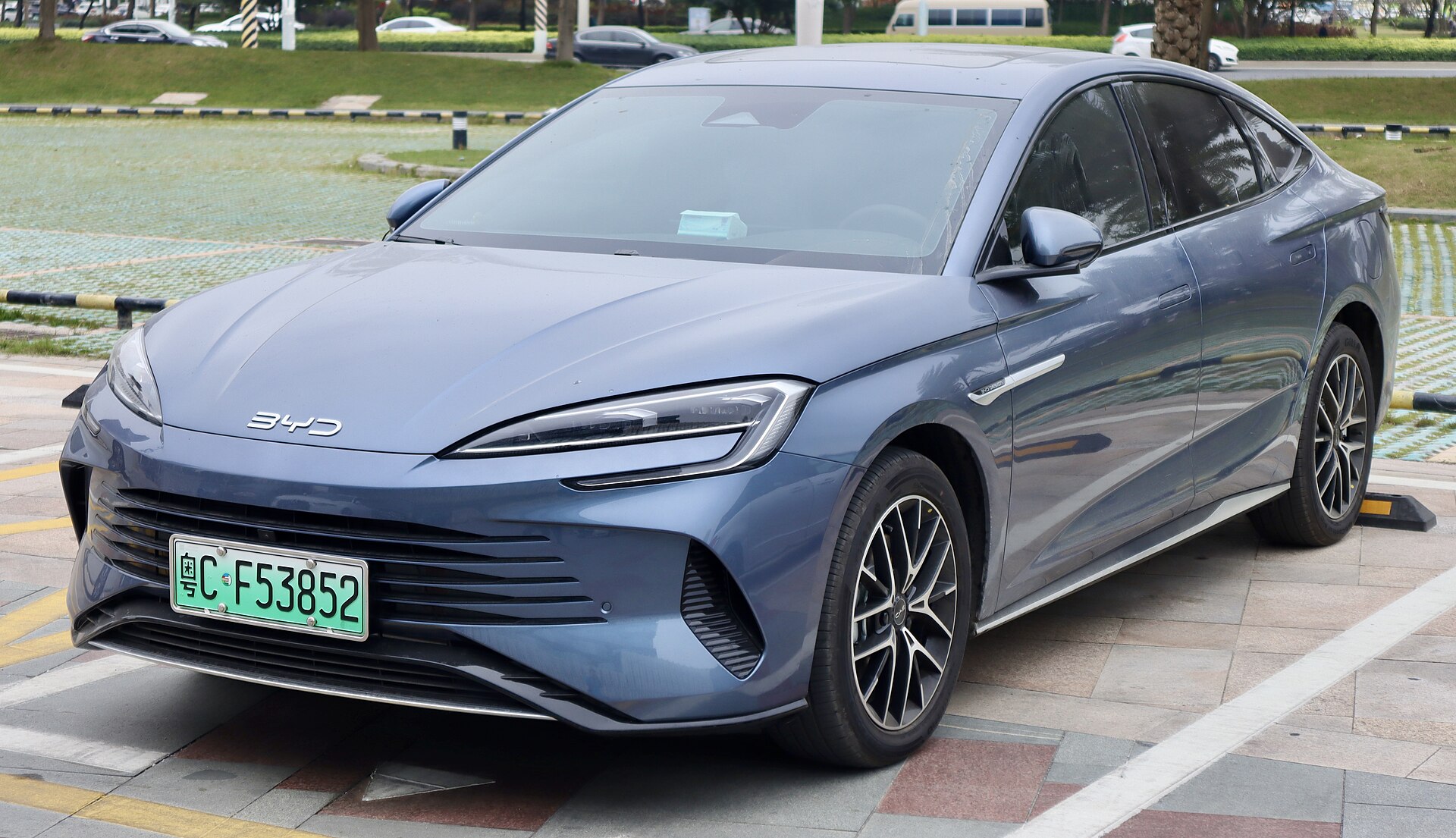 2026 BYD Seal 07 DM-i Side Profile