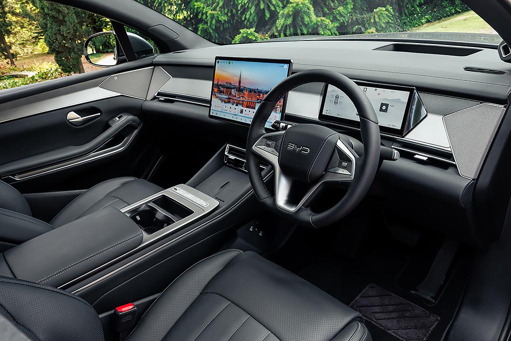 2026 BYD Sealion 08 EV Interior