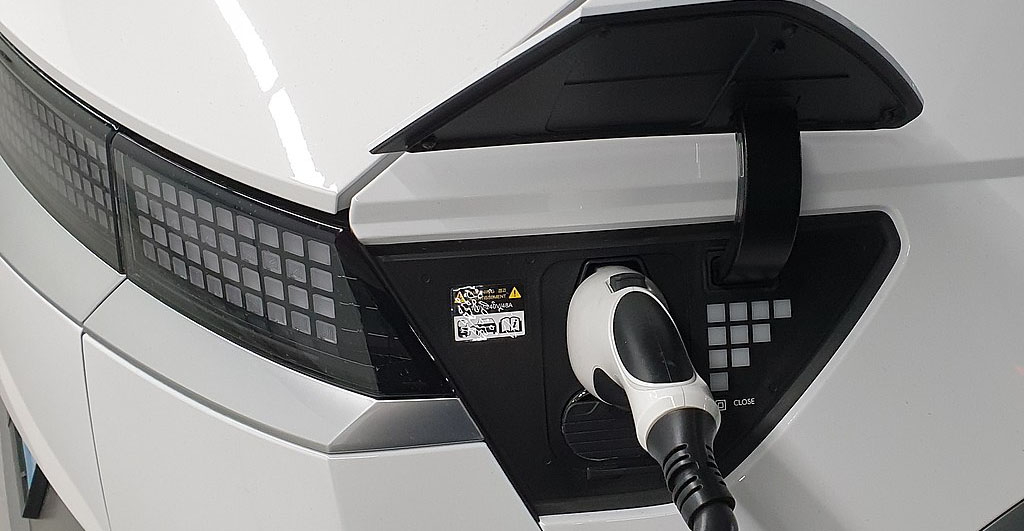 800V Ultra-Fast Charging on EV6 and Ioniq 5