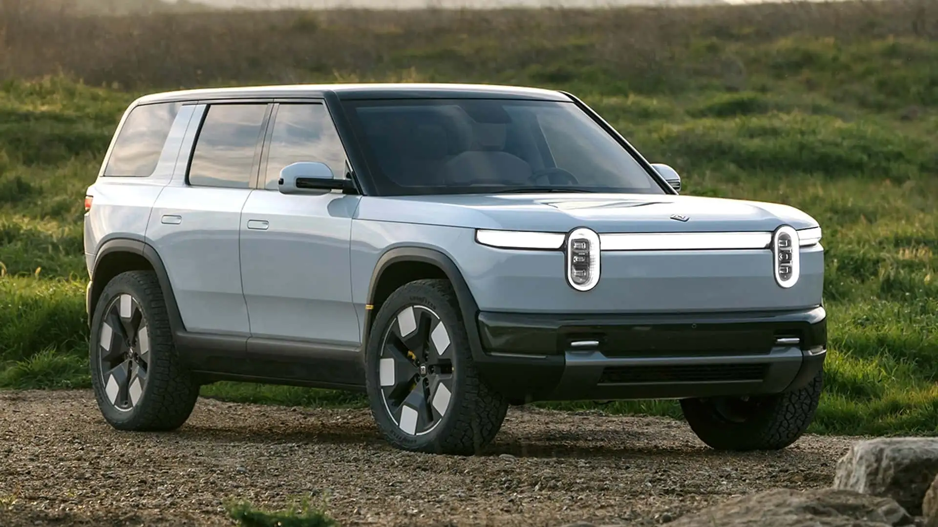 2026 Rivian R2 Side Profile Design