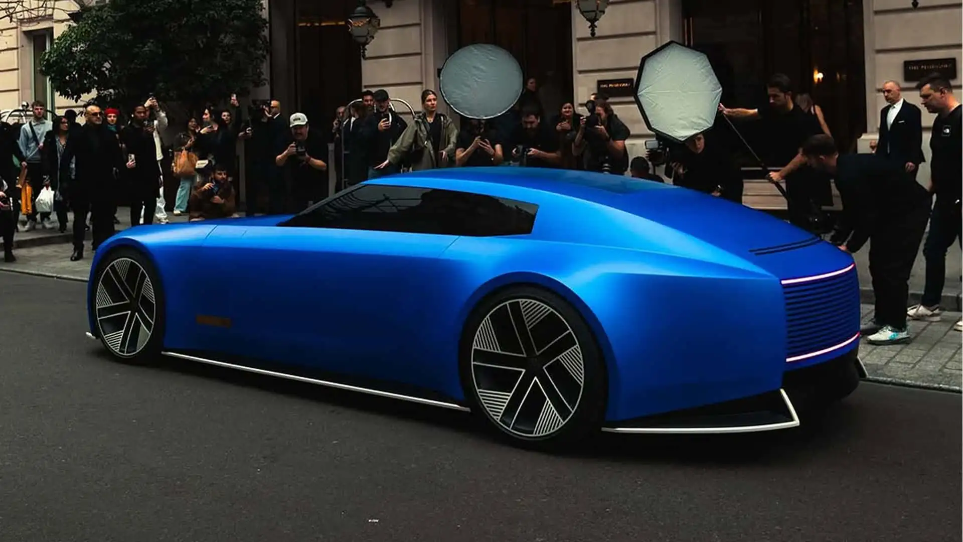 2026 Jaguar Type 00 Arxa Görünüş